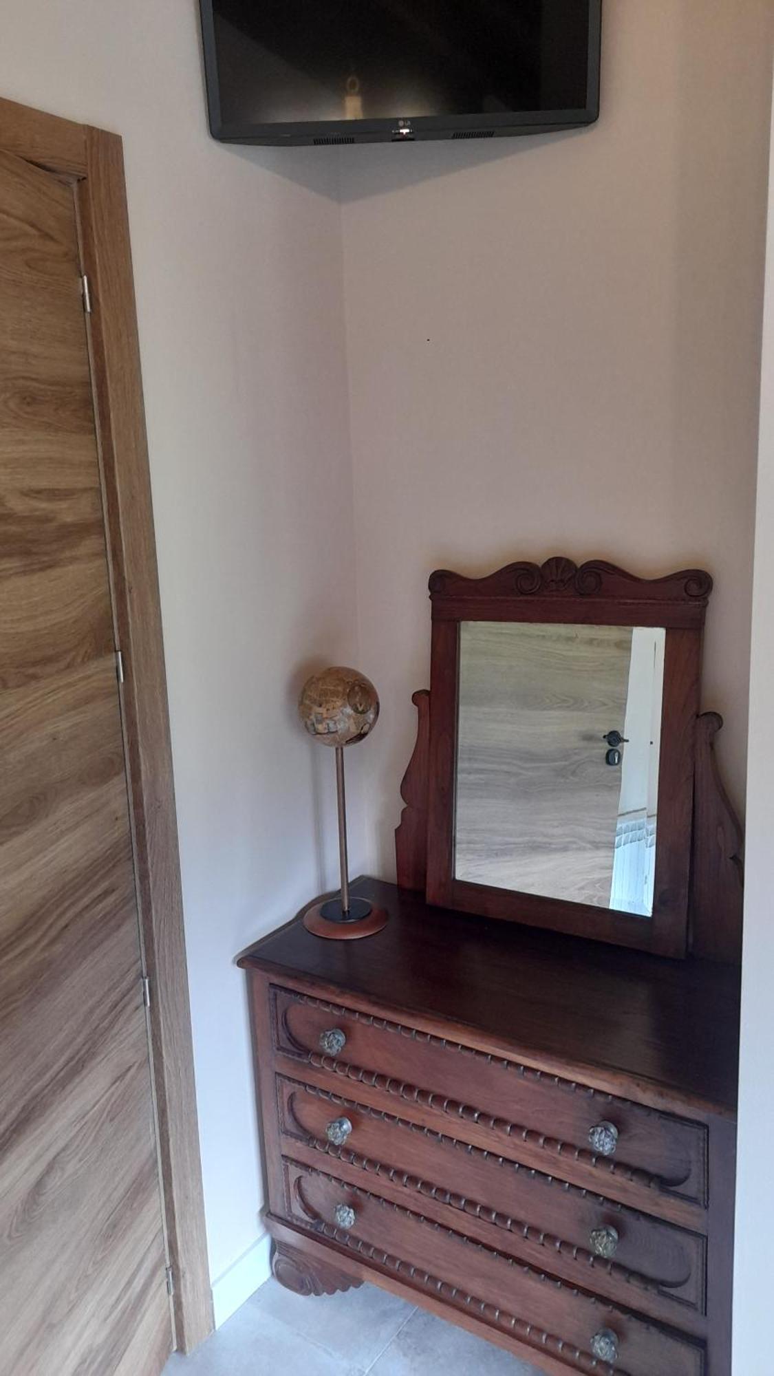 La Posada Del Canario Onís Habitación foto
